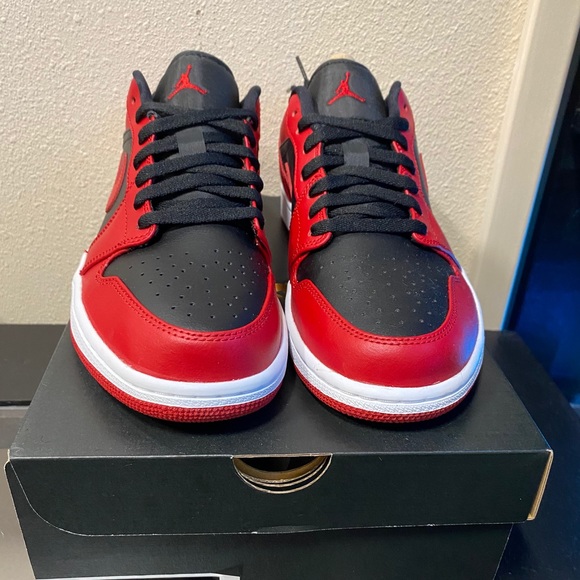 Jordan Ones - Picture 3 of 8